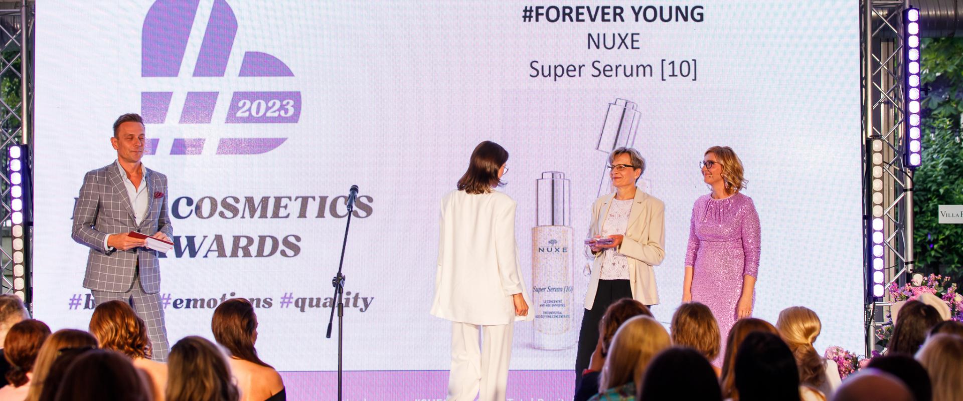 Forever Young? W Love Cosmetics Awards 2023 wybór padł na markę Nuxe